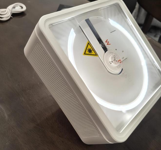 实体专哪台才是本命播放器?三张CD机实测:学生党囤(图2) 实体专哪台才是本命播放器?三张CD机实测:学生党囤(图2)